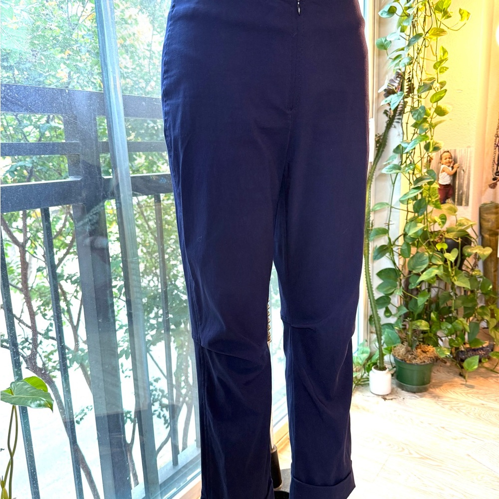 Porto Indigo Sculpted Stretch Pants 💙 Pleated Knees • Sz 30
